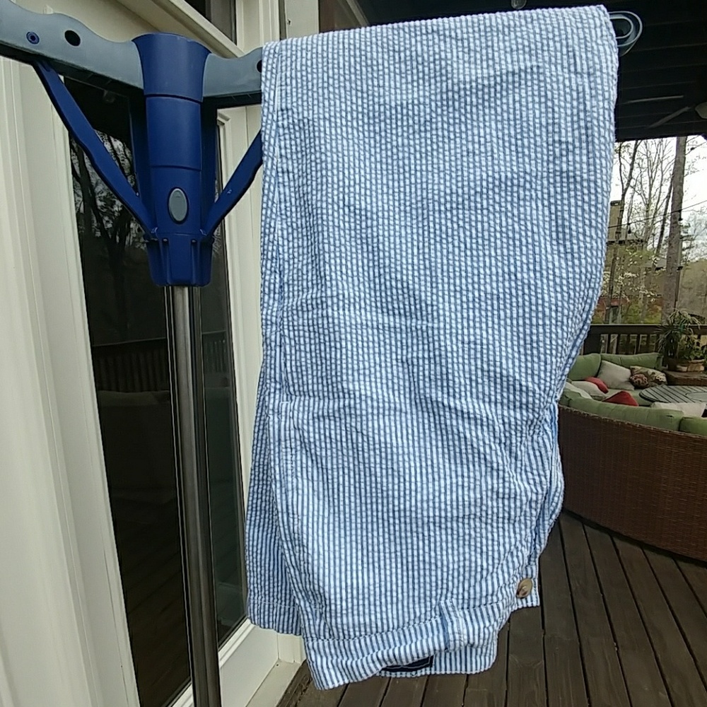 Vineyard Vines Seersucker pants - mens